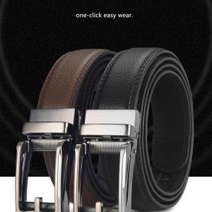 Versatile men's belt suitable for both business and casual occasions
