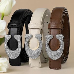 C Belt, paying tribute to the classic design style, is a high-quality belt. PU+ Metal