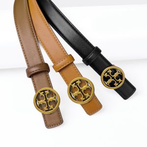 38/5000 Versatile women's belt: Metal buckle +PU belt body, classic design metal buckle head, suitable for gifting and personal use